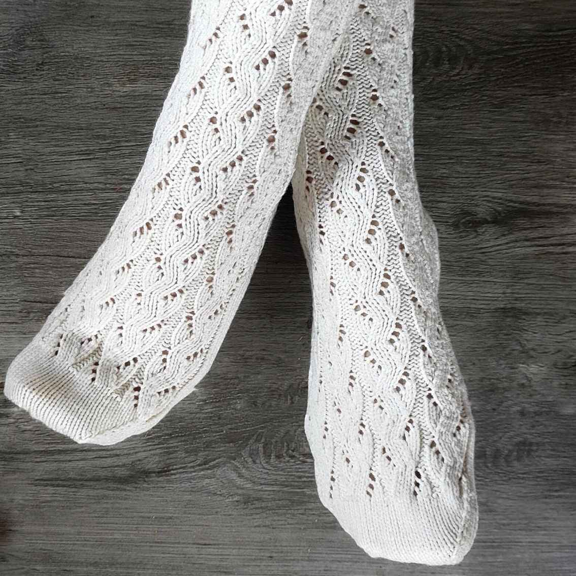 Soft Lace Knit Sleep Socks – Handmade Cashmere Blend Bedtime