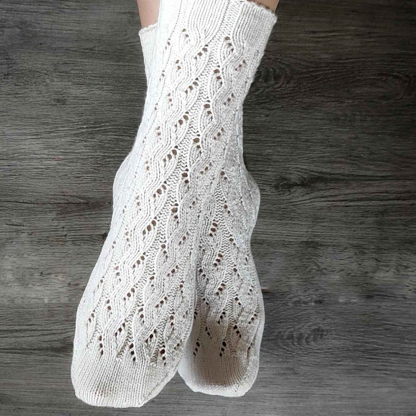 Soft Lace Knit Sleep Socks – Handmade Cashmere Blend Bedtime